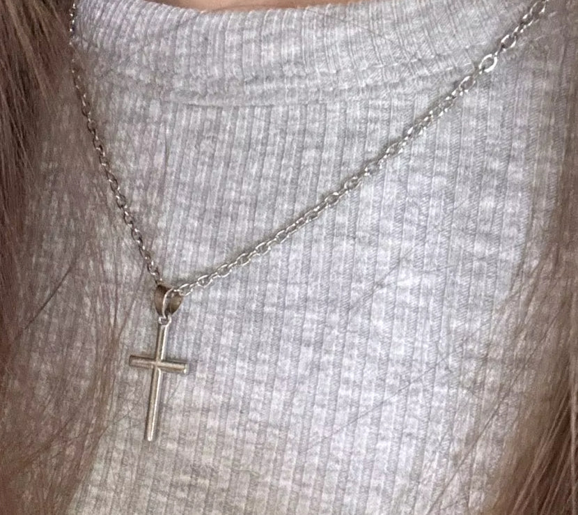 Collier argenté ou doré